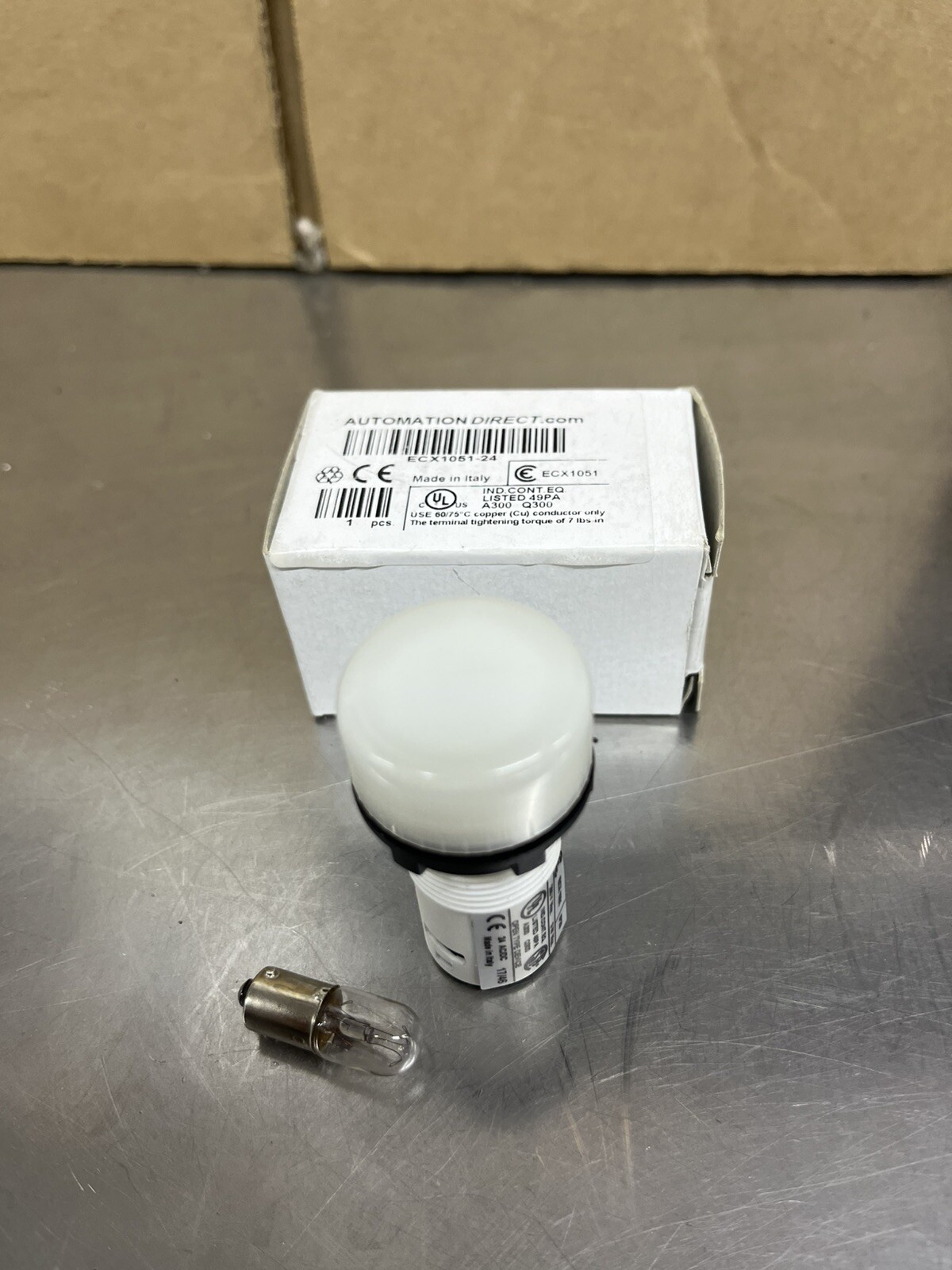 Automation Direct ECX1051-24 Indicating Light New Made In Italy