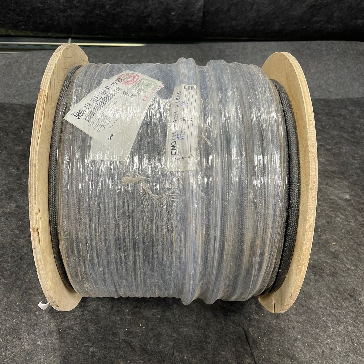 BELDEN 500Ft. 6AWG Braided Lead Wire, 1C, Copper Black 30806 010*