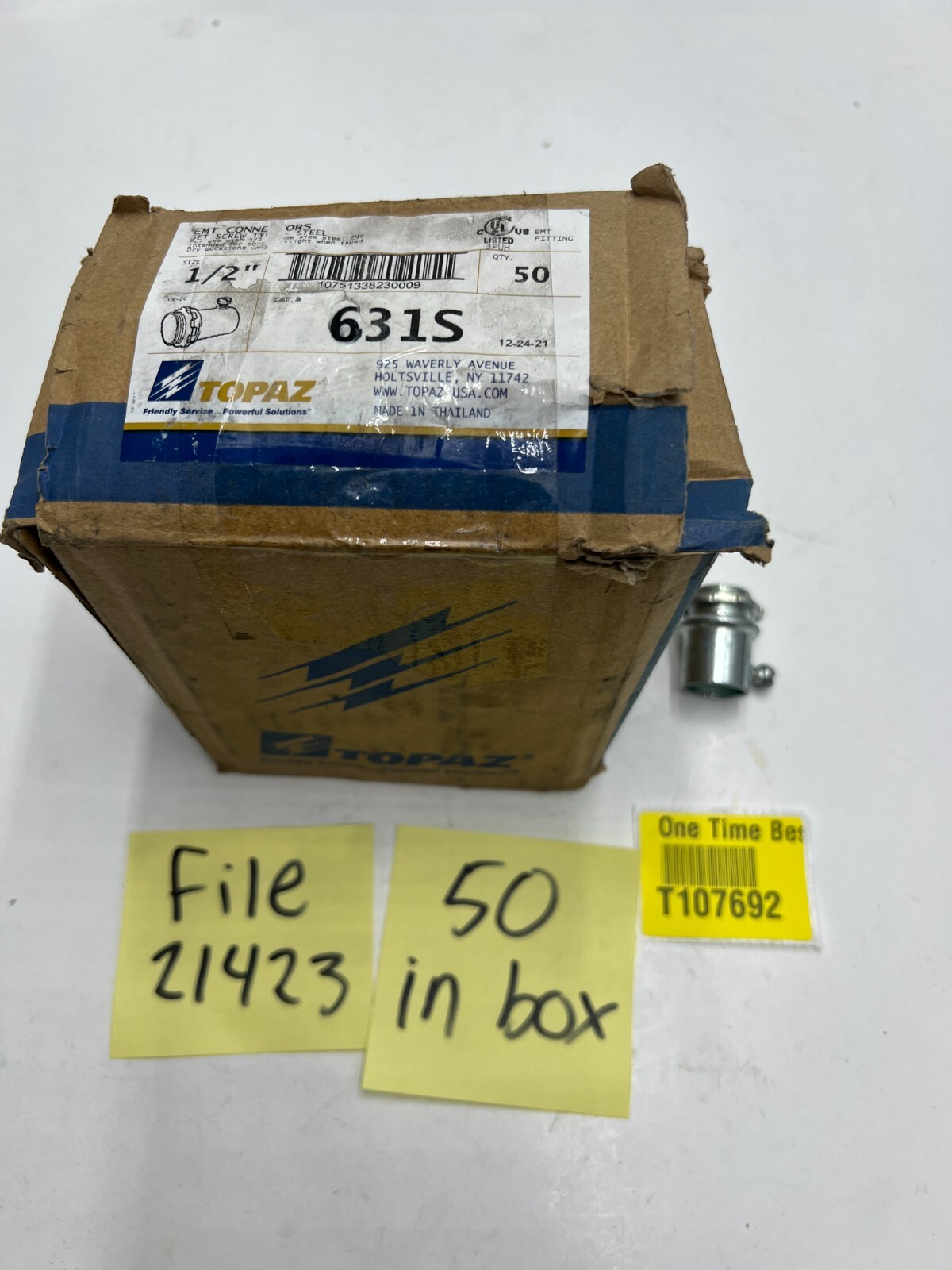 (QTY 50) Topaz 631S EMT Connector Screw Type 1/2″ for EMT and Rigid Conduit
