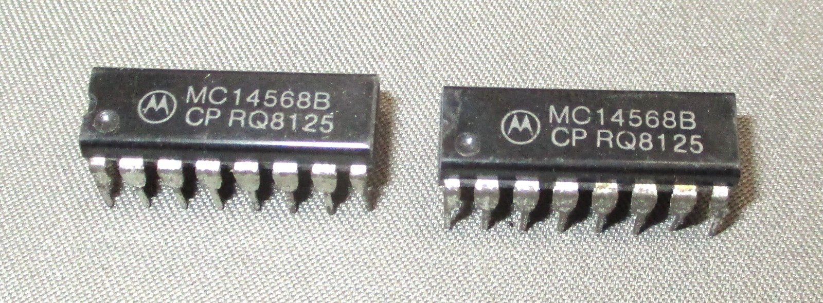 Lot 2 Pcs Motorola MC14568B Programmable Divide By-N 4-Bit Binary BCD Down Co