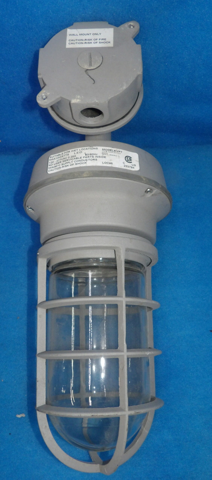 Halco VPT VW43LED Q10 10 Watt Wall Mounted Flood Light + 1 Year Warranty