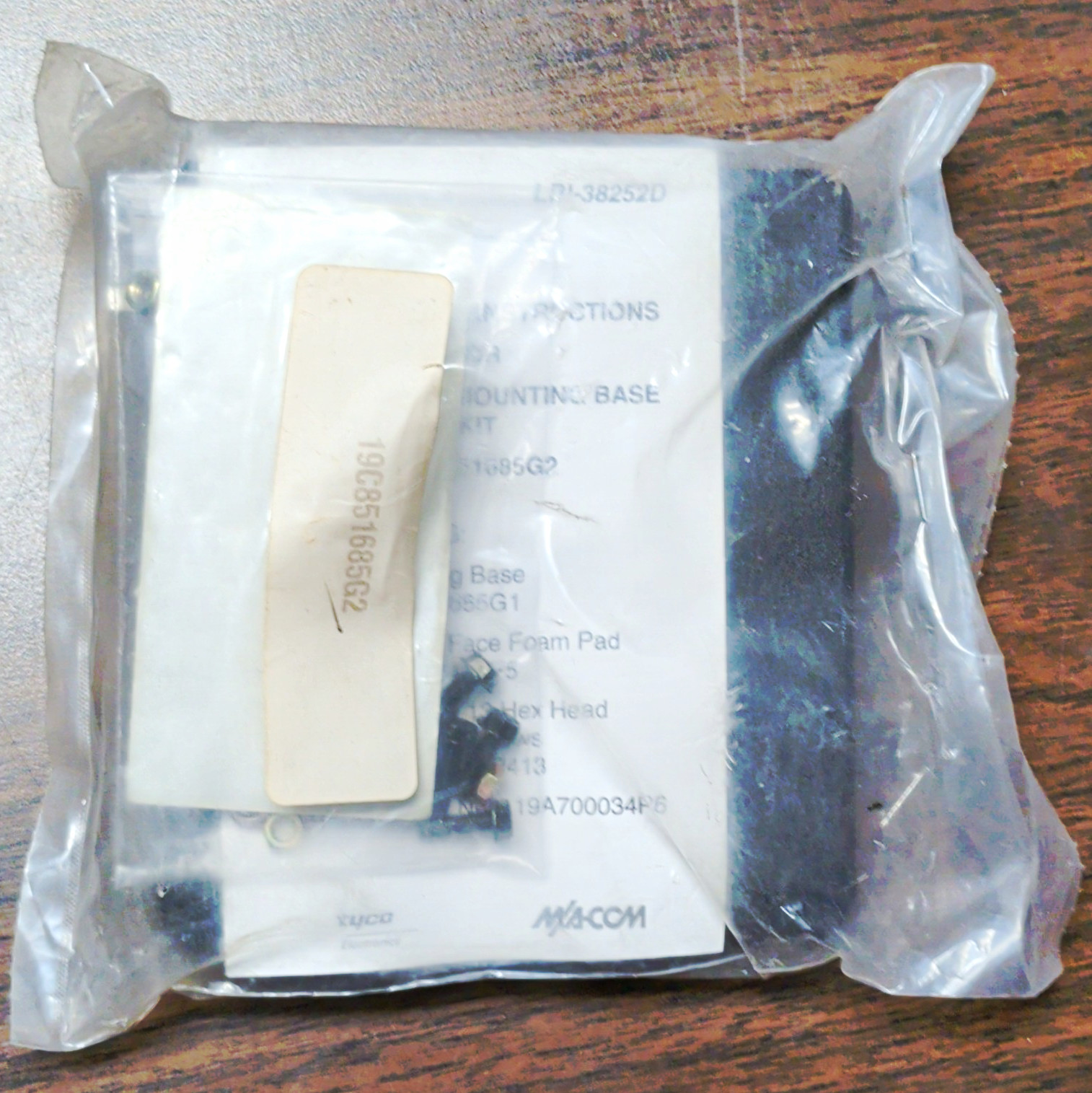 Tyco Electronics Mounting Base Kit LBI-38252D MPN 19C851685G2 M/A-COM Radio Base
