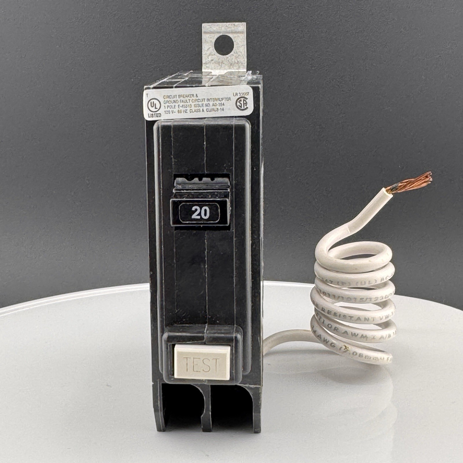 Eaton QBHGFT1020 – Eaton QB GFCI Circuit Breaker, 20A, Single-Pole