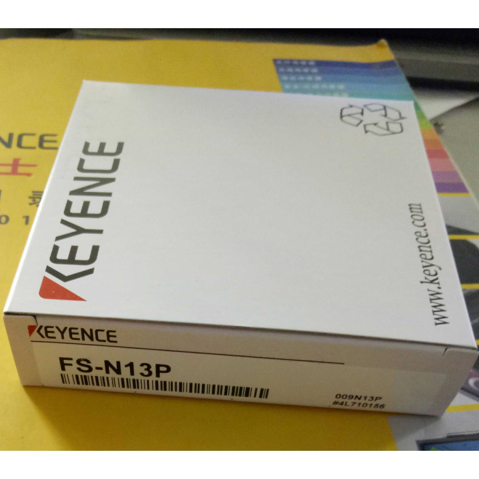 Free Tax 1PC Keyence FS-N13P FSN13P Proximity Sensor New Expedited Shipping