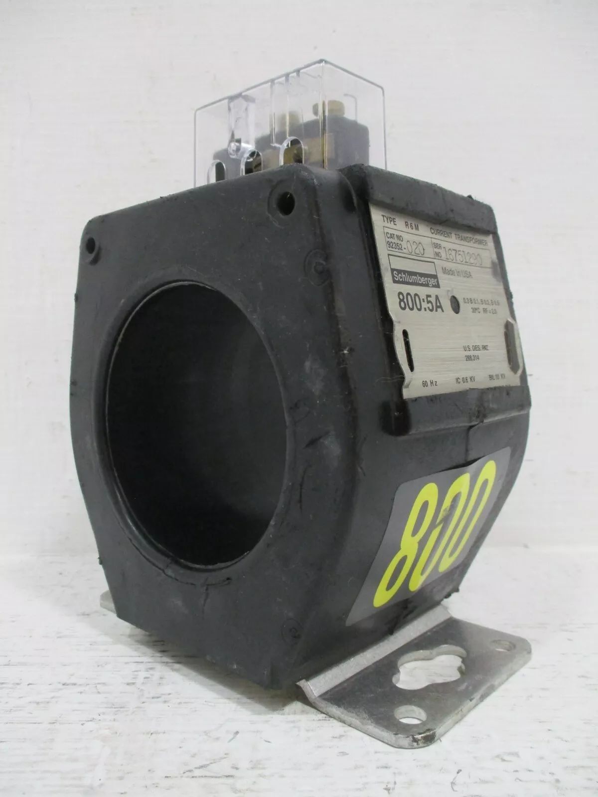 Schlumberger 92352-020, Type R6M Current Transformer CT 800:5 Amp 10KV 60Hz, 1pc