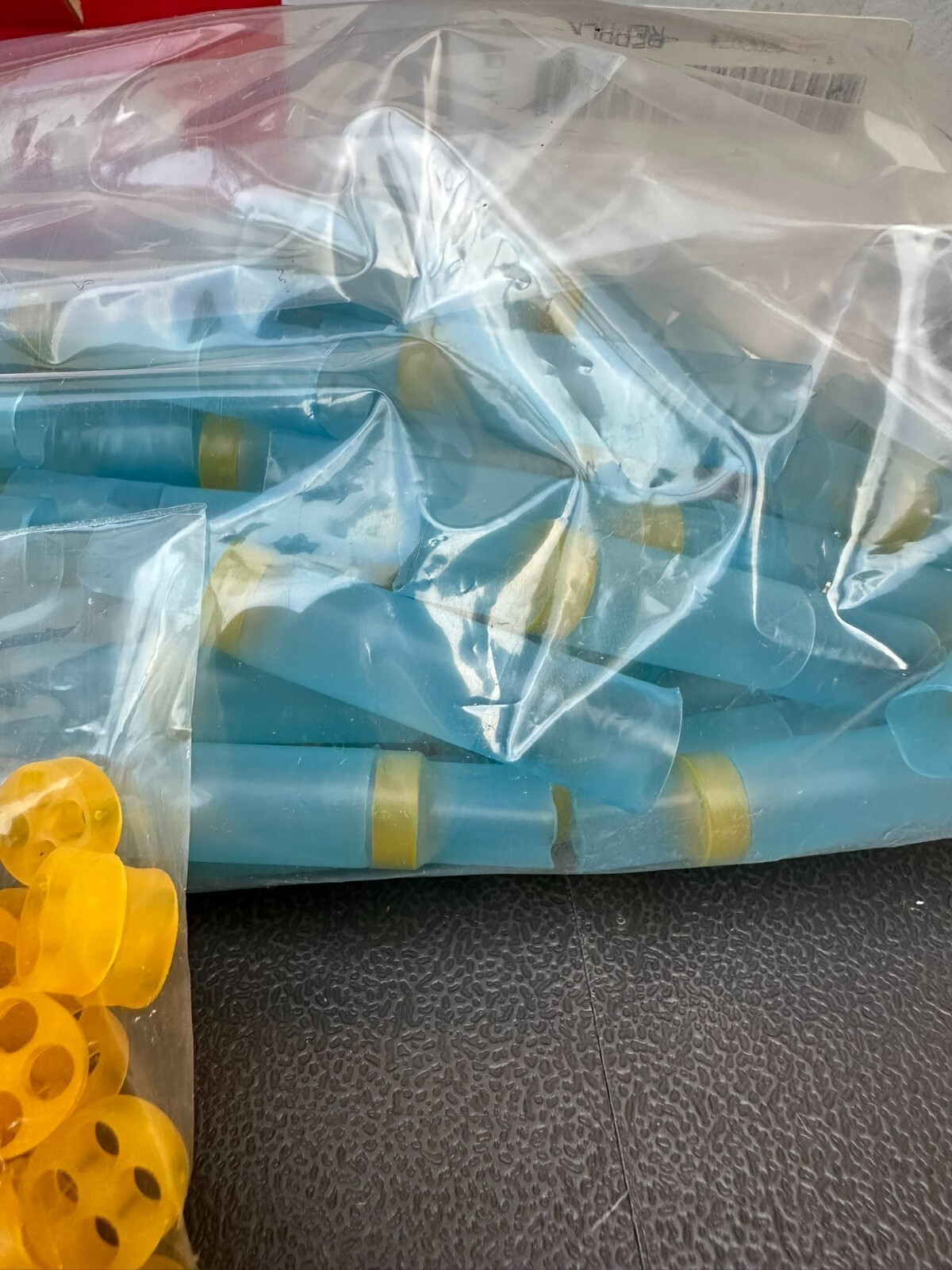 Raychem D-436-40 Miniseal Crimp Splices , Solder Sleeves & Shield Tubing Q100