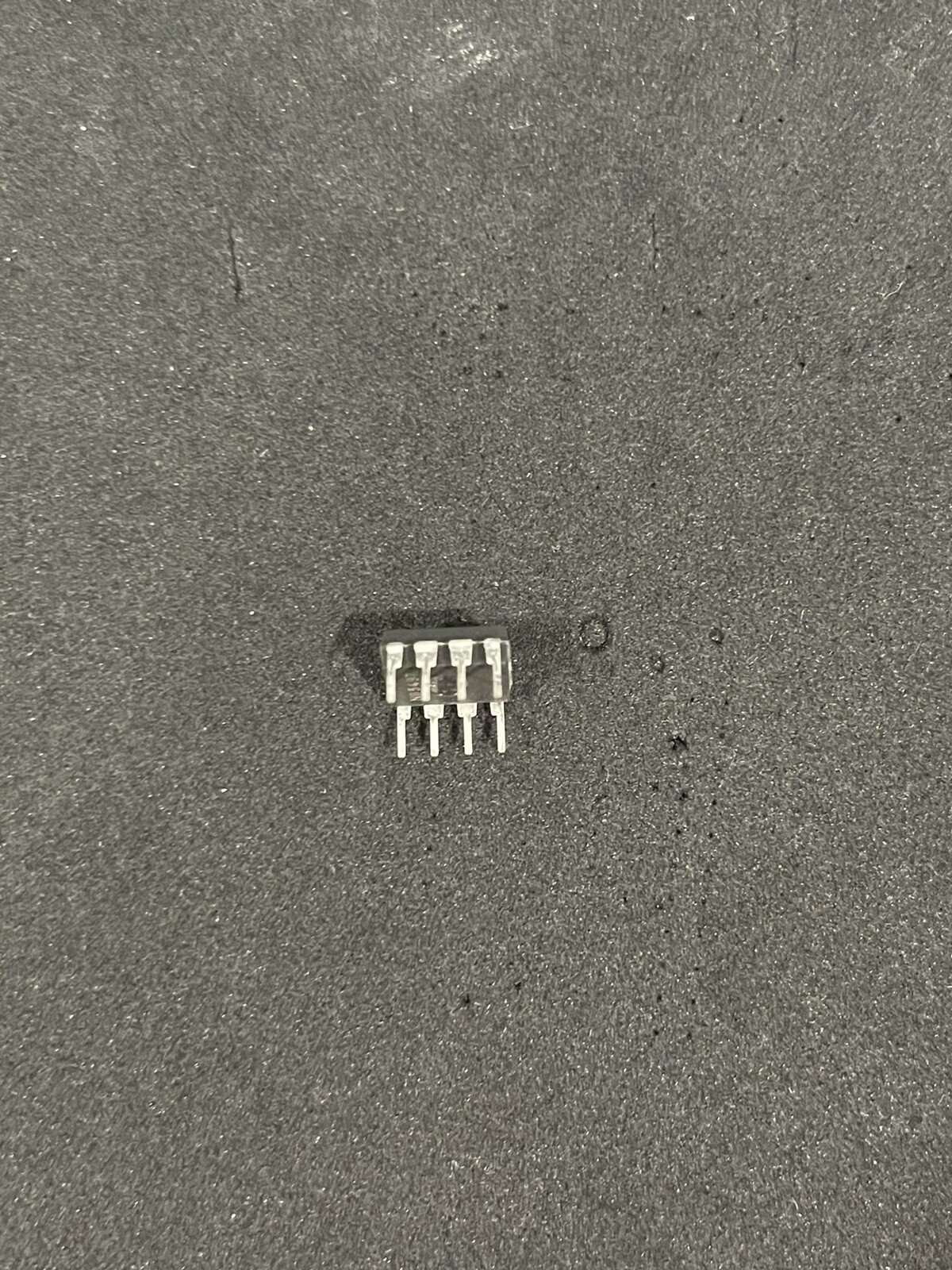 LT1363CN8 IC OP AMP SINGLE VOLTAGE FEEDBACK 8-PIN DIP LINEAR TECH (LOT OF 1)