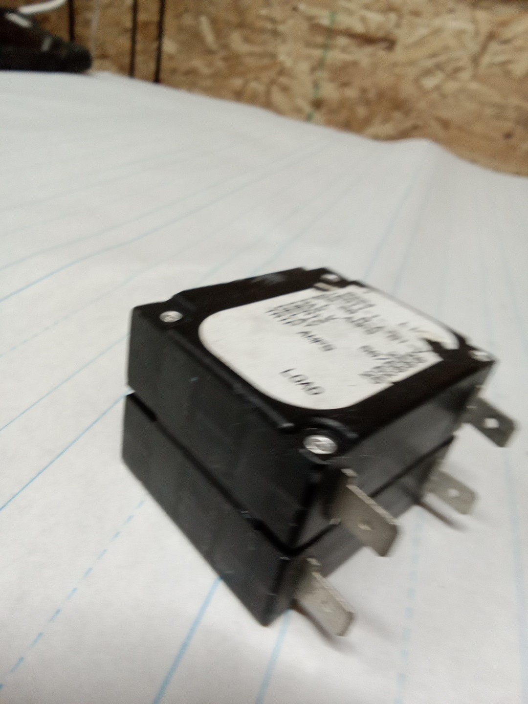 Airpax IEG11-1-62-20.0-01-V IEG1116220001V Circuit Protection