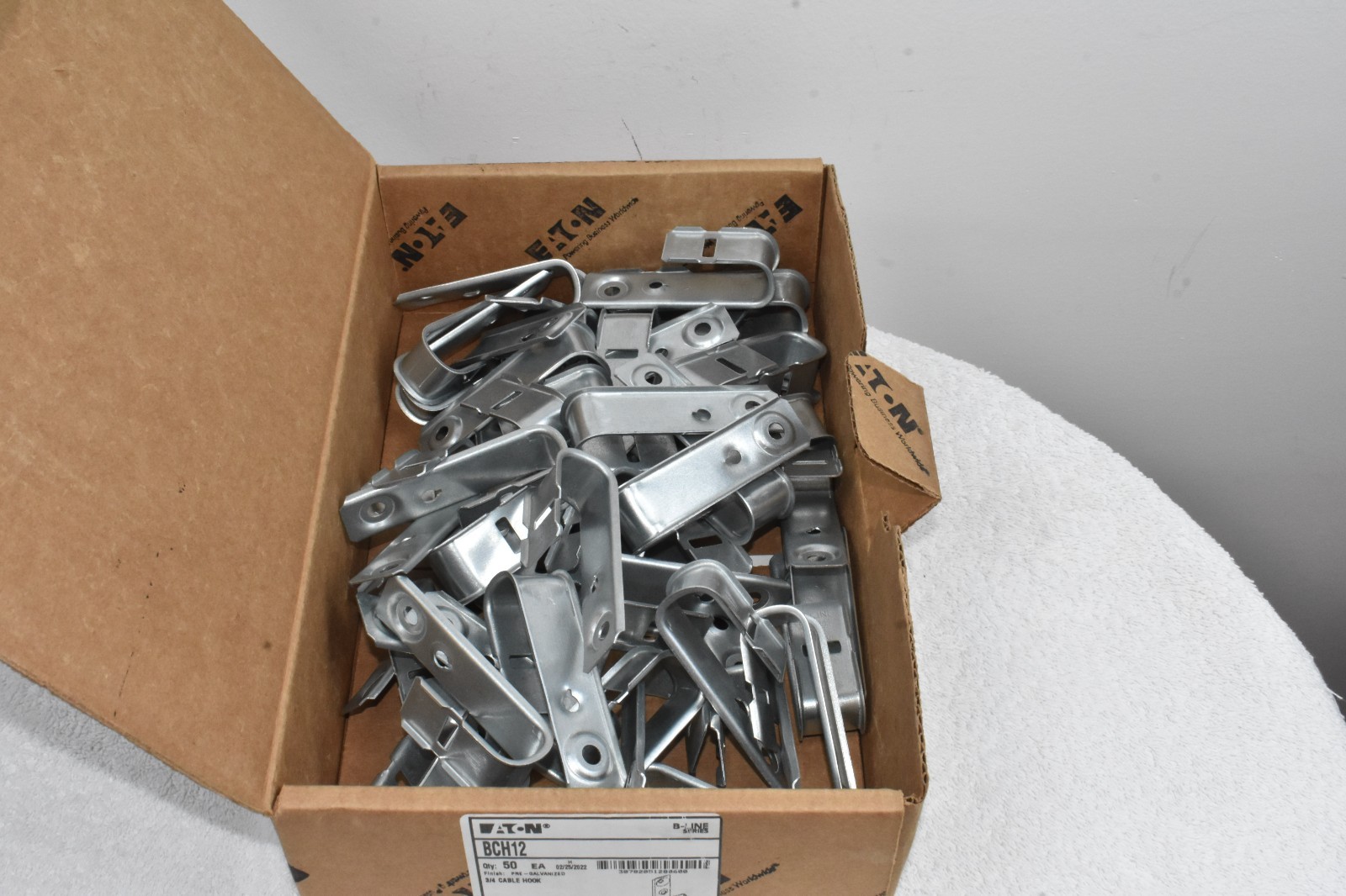 New In Box 50 Eaton B-Line BCH12 3/4” J Hook Pre-Galvanized Steel Cable Hook