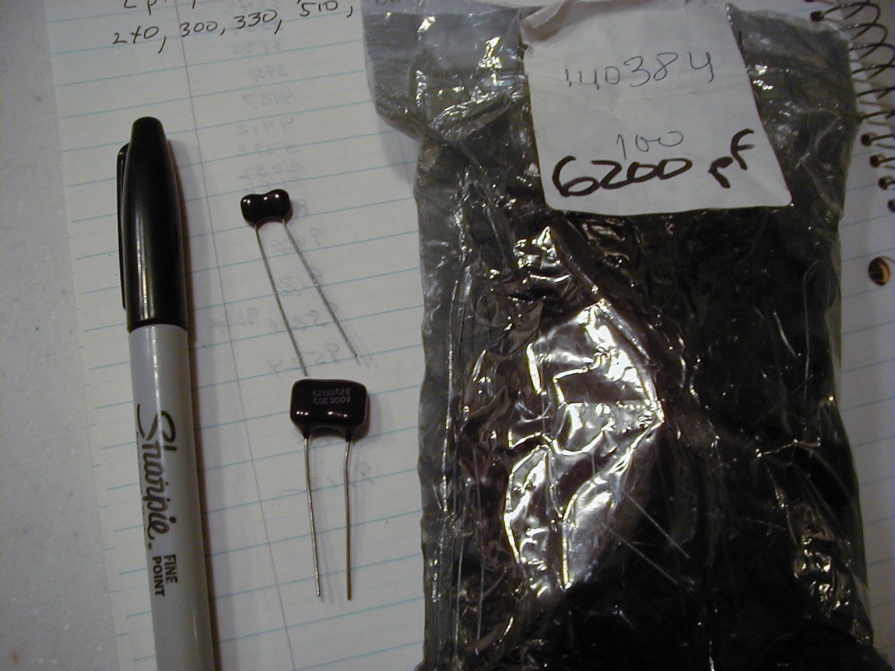 SILVER MICA caps,Ass’t , mix & match U choose 40 pcs. NOS 65 values, New Values
