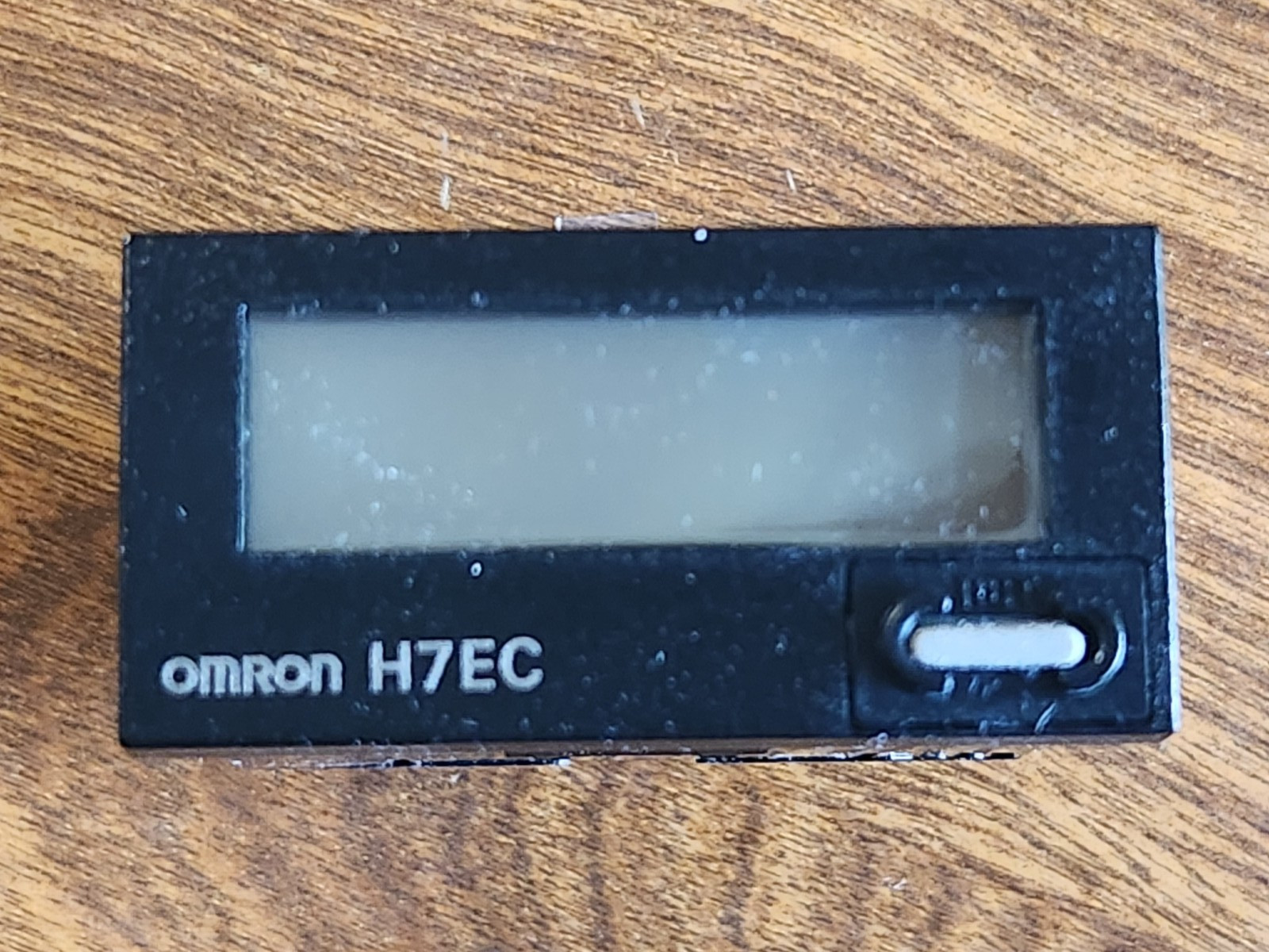 OMRON H7EC-NV-BH Total counter, 8-digit self-powered, LCD w/ backlight VDC Input