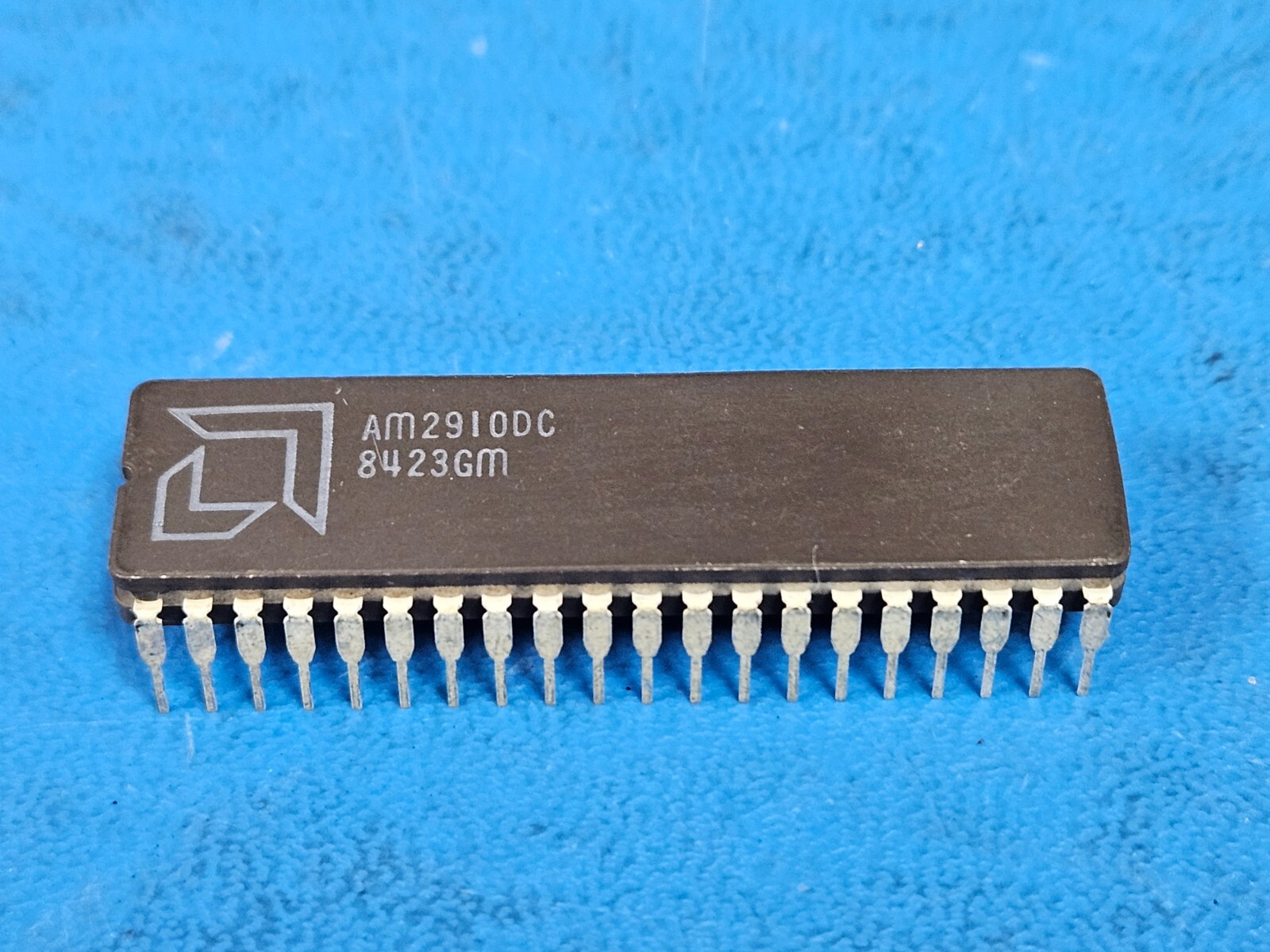 (1 PC) AM2910DC AMD IC,MICROPROGRAM SEQUENCER,ECL/TTL,DIP,40PIN,CERAMIC