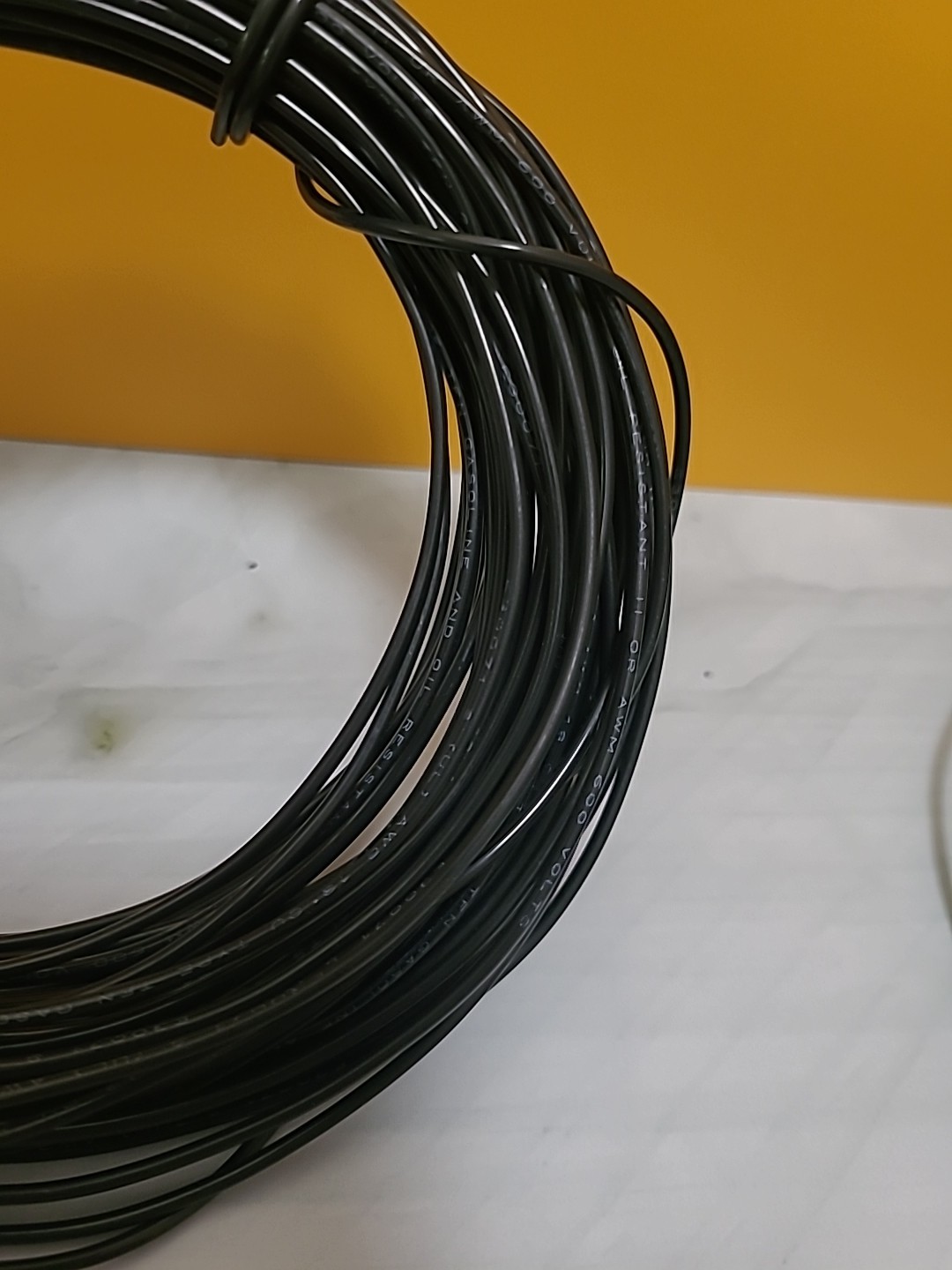 18 AWG 600V TFN SOLID COPPER WIRE 30+ FT BLACK And Green GREAT FOR TRAIN WIRE