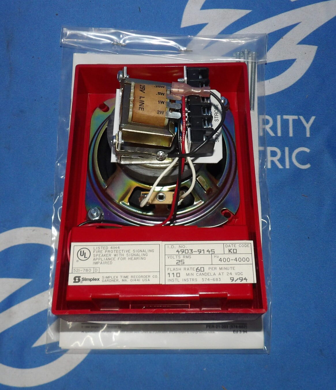 NIB Simplex 4903-9145 0626234 24VDC Strobe Light Fire Alarm + 1 Year Warranty