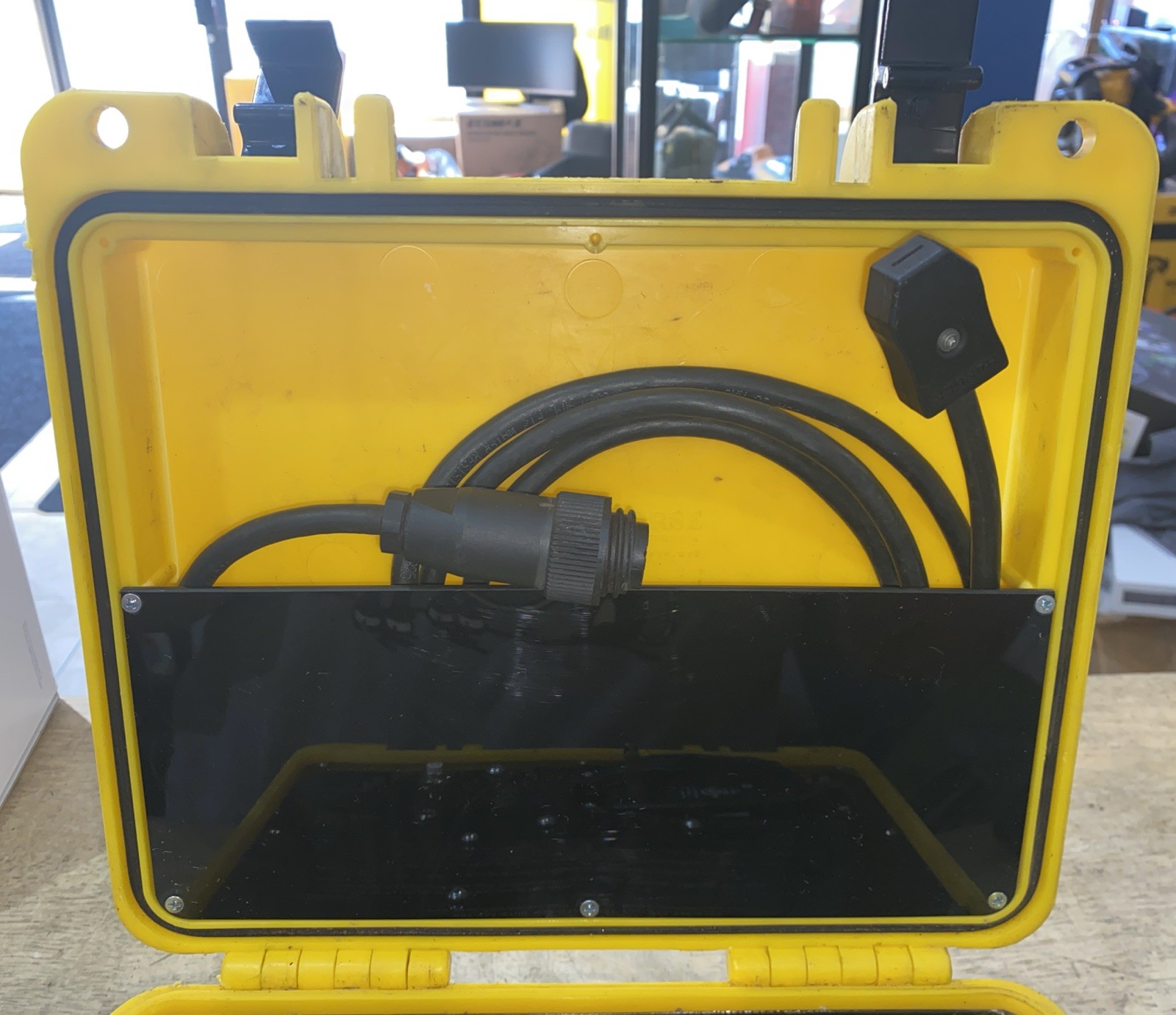Harger Lightning & Grounding USCONTROLLER Ultrashot Controller