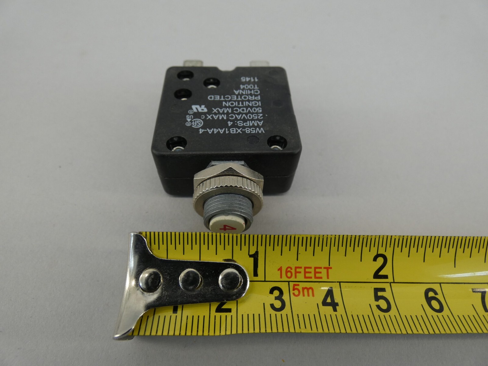 Tyco Electronics W58-XB1A4A-4 Circuit Breaker – NEW Surplus!