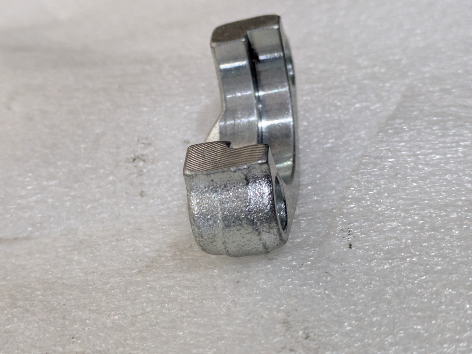 AEROQUIP 449-74446-16 BEARING