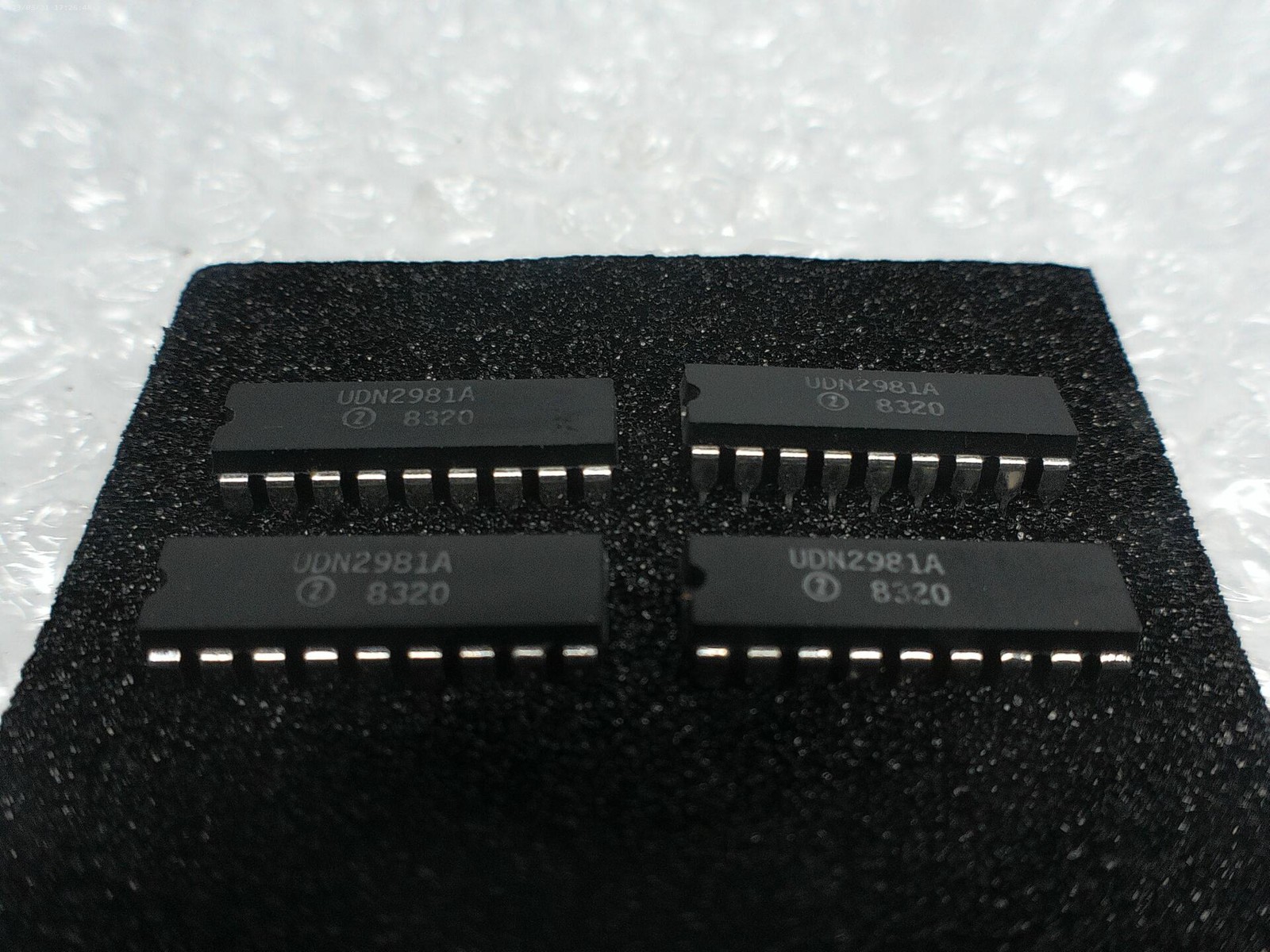 INDUSTRIAL SPARE UDN2981A INTEGRATED CIRCUIT LOT OF 4 NSNP