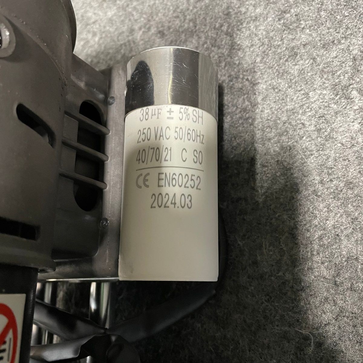 ARGION OLF400Z-1 Oil-Free Vacuum Pump 110V 60Hz 38uF 320W 2.8A, No Box*
