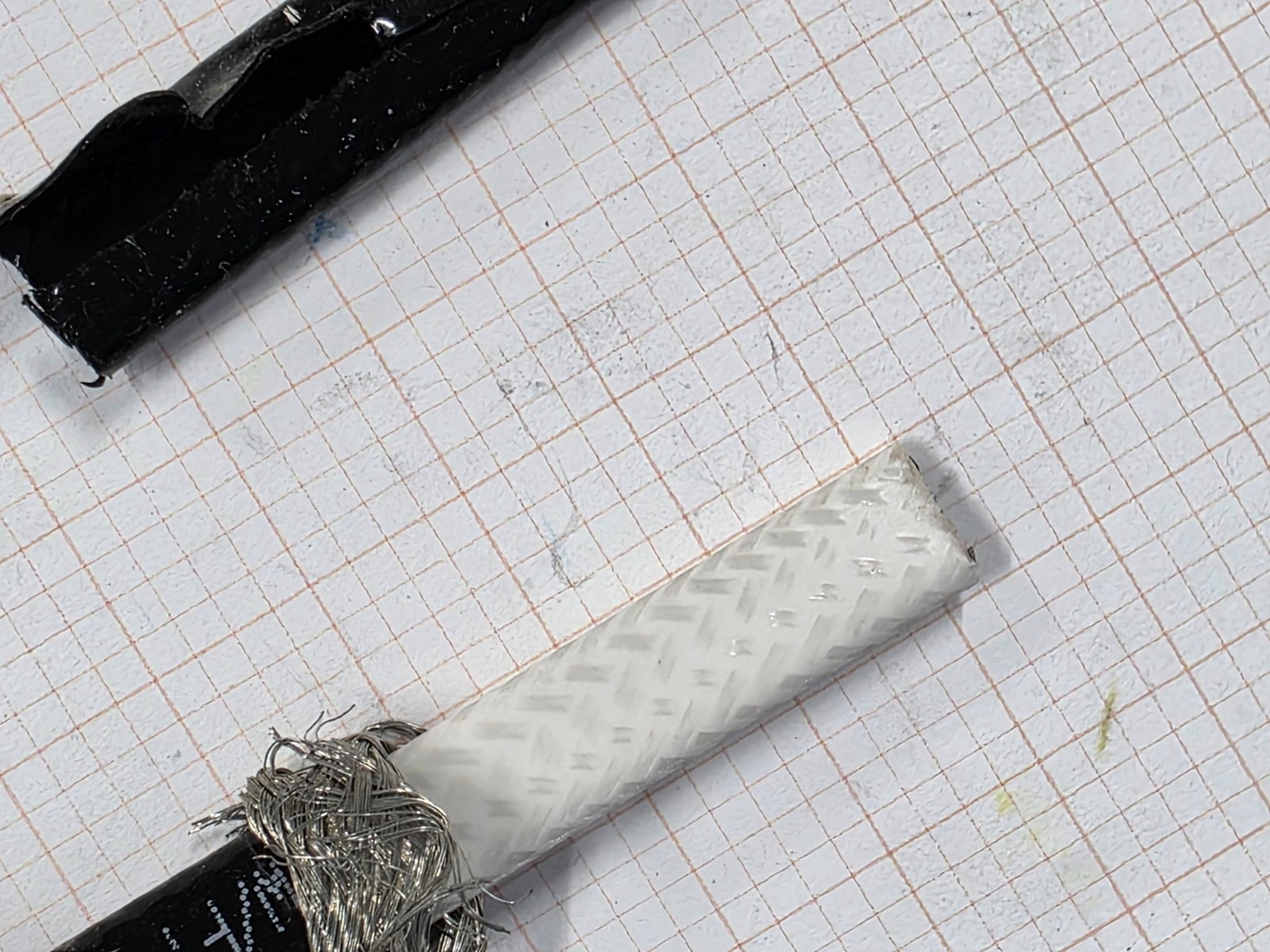 nVent Raychem 8XLE2-CT Self-Regulating Heating Cable 8W/ft 208-277V /1ft