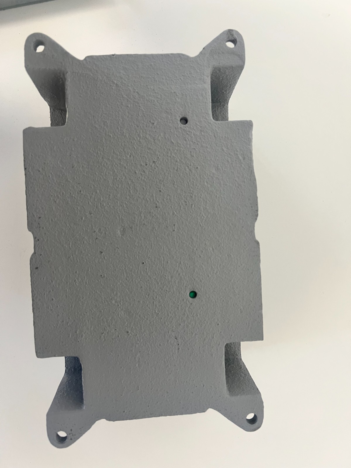Wiremold 880CS2-1, Iron, 6-Knockout, 2-Gang, Fully Adjustable, Floor Box, GRAY