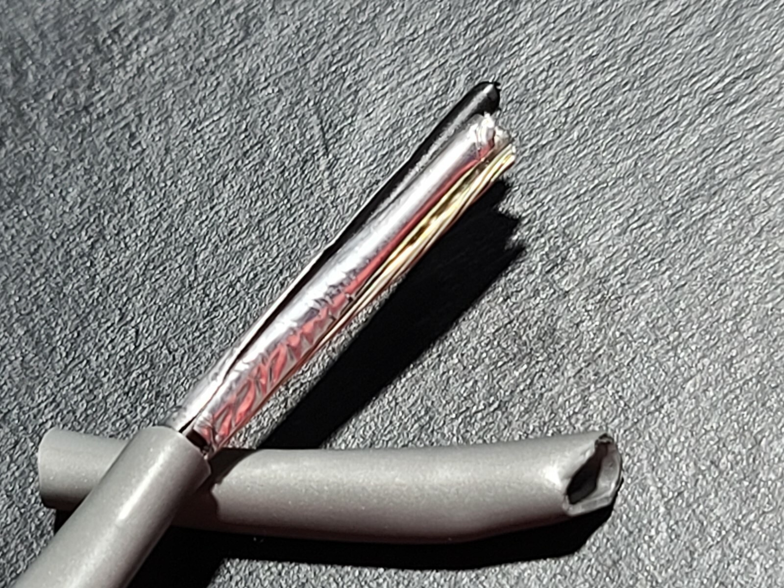 Belden 8760 18/1P Shielded Twist Pair Audio/Control/Instrumentation Cable /25ft