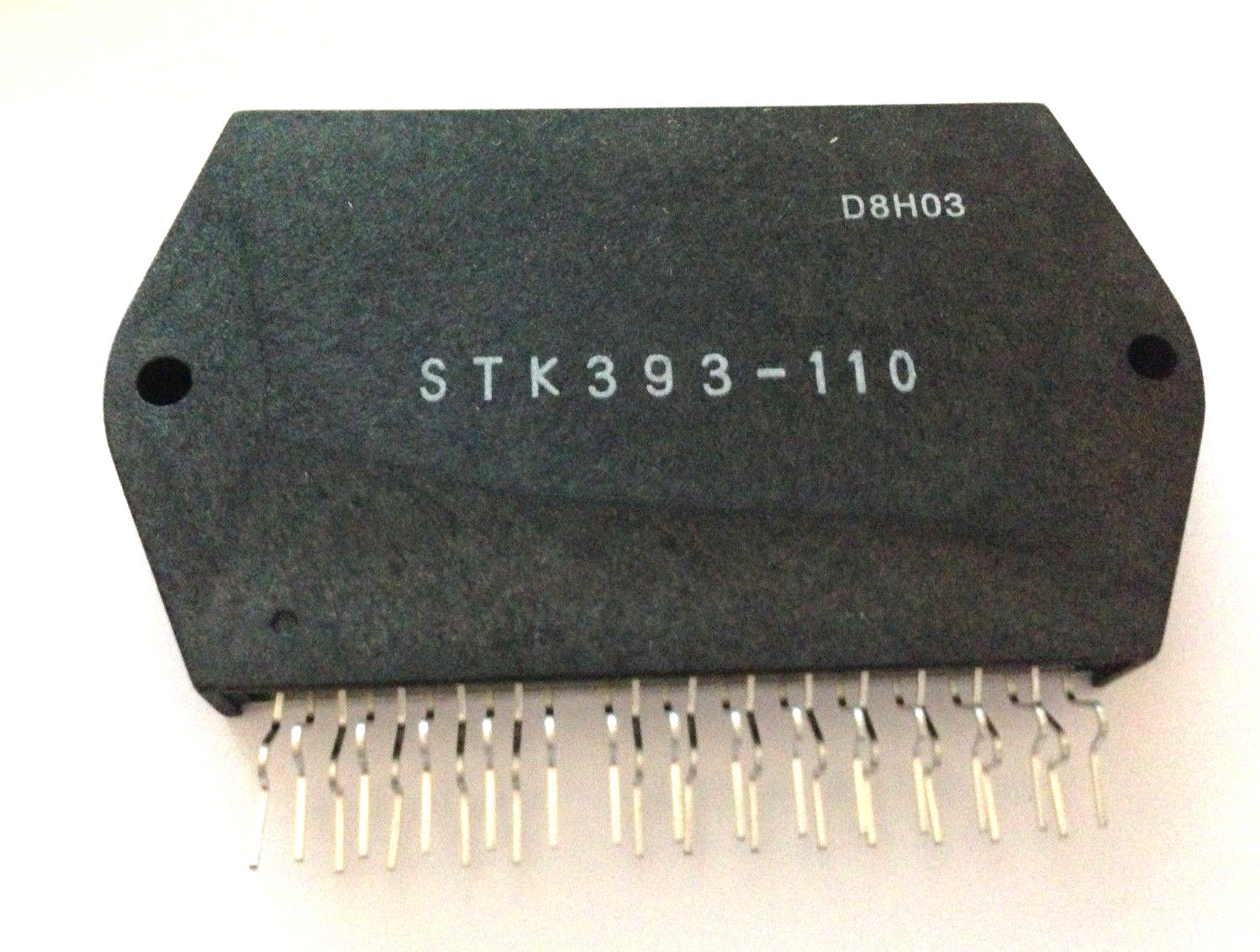 2 Pieces | STK393-110 + Heat Sink Compound New Original SANYO