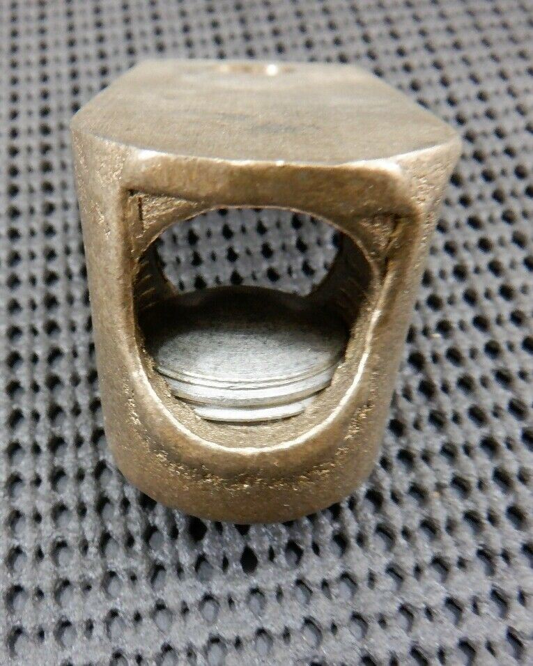 Blackburn L400-BB Brass Lug 1/0 to 500 MCM – New No Box