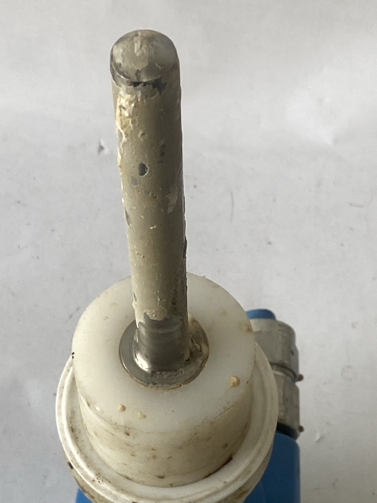 Endress+Hauser FTM20-CM46A Point Level Switch, Soliphant, NPT1-1/4