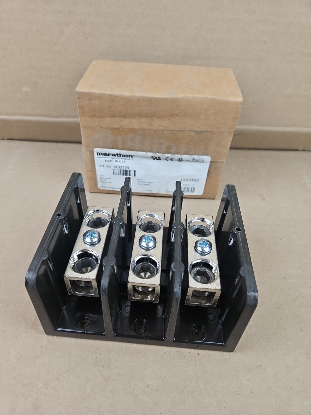 Marathon 1433124 Power Splicer Block CU 3Pole 600V AC/DC 255A 250kcmil #6 Copper