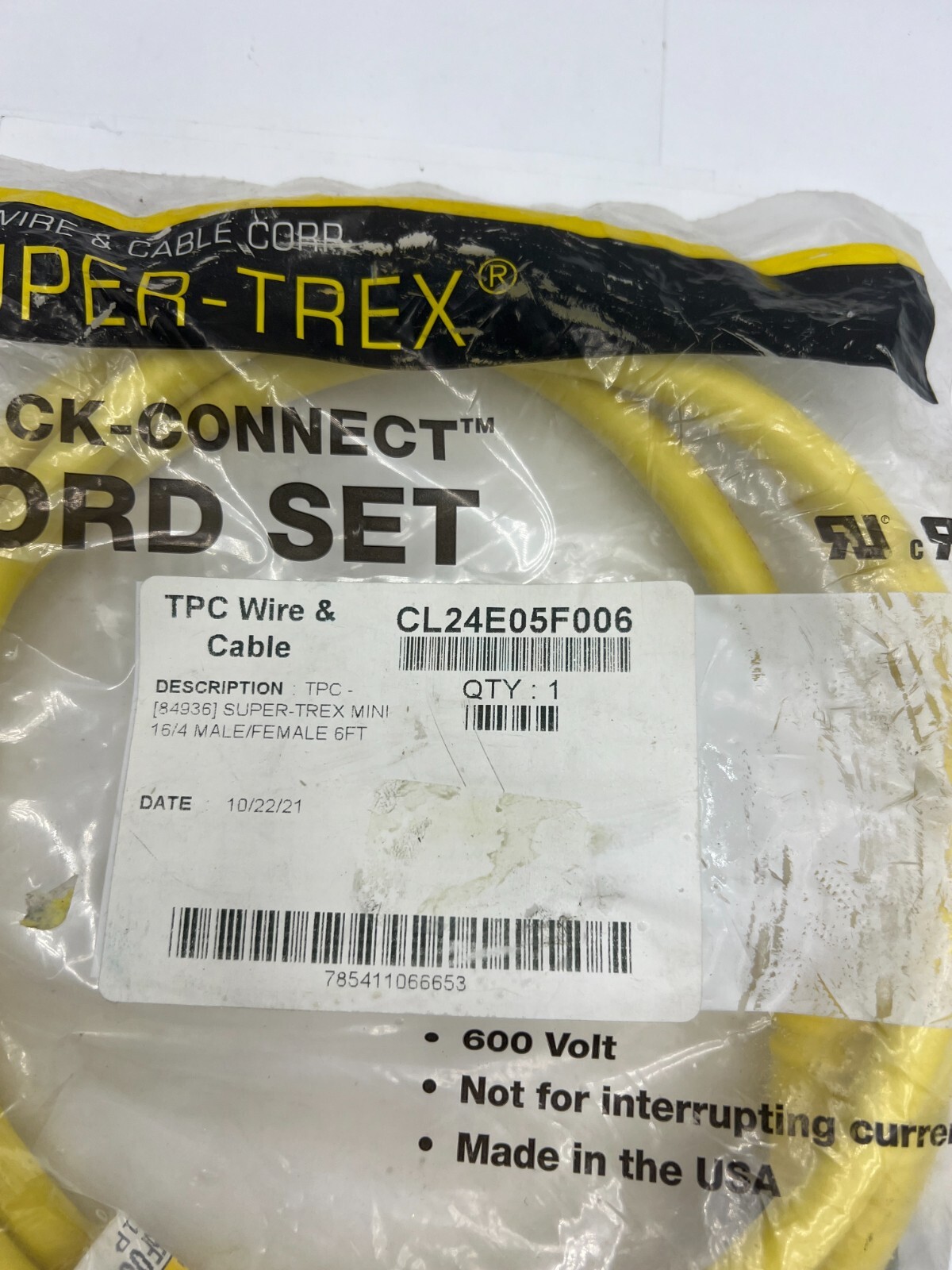 TPC Wire & Cable Super-Trex CordSet Mini 16/4 Male/Female 6 Ft CL24E05F006