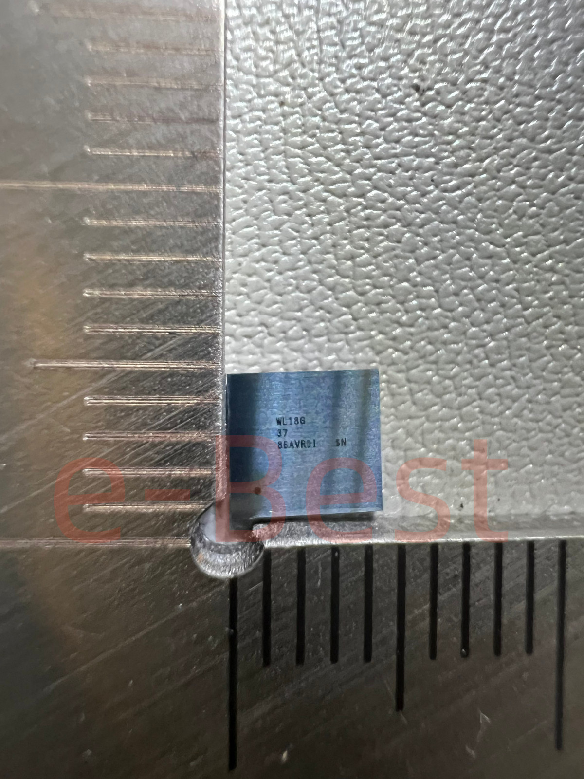 1 Piece WLI8G WL1BG WL186 WL18G 37 WL18G37 LCSP130 IC Chip