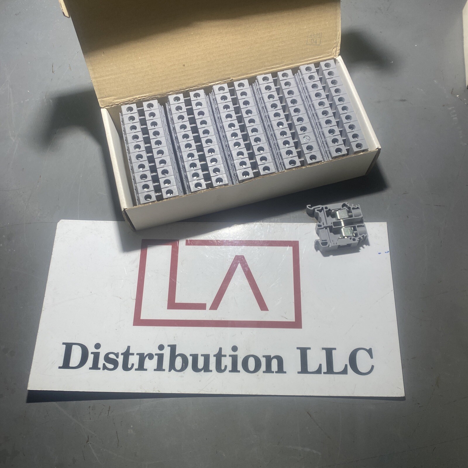 Entrelec 50x 1SNA115120R1700 011512017 Clamps Unused Boxed
