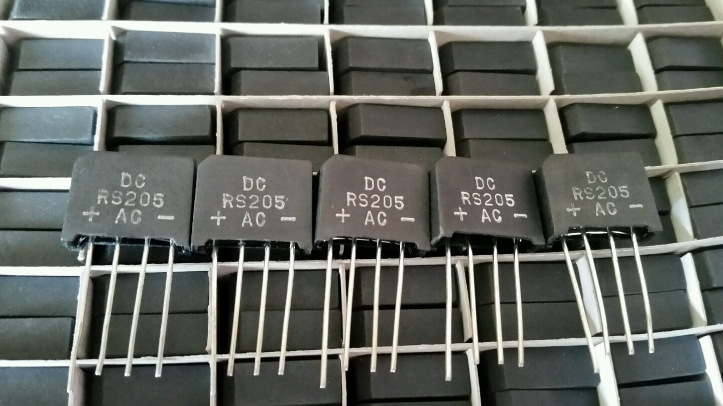 DC Components RS205 2Amp 600Volts Silicon Bridge Rectifier, Qty.5 USA Seller