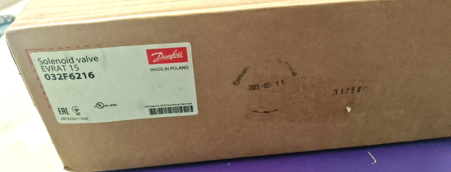 1PC- Danfoss 032F6216 Solenoid Valve EVRAT 15 Flange Valve Single- NEW