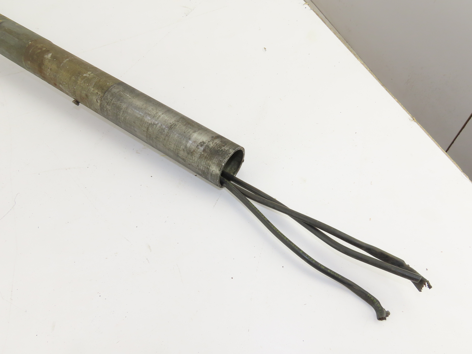 Large G&L Slip Ring Carbon Brushes 20HP 460Volt 3phase Electrical Contact 7Pole