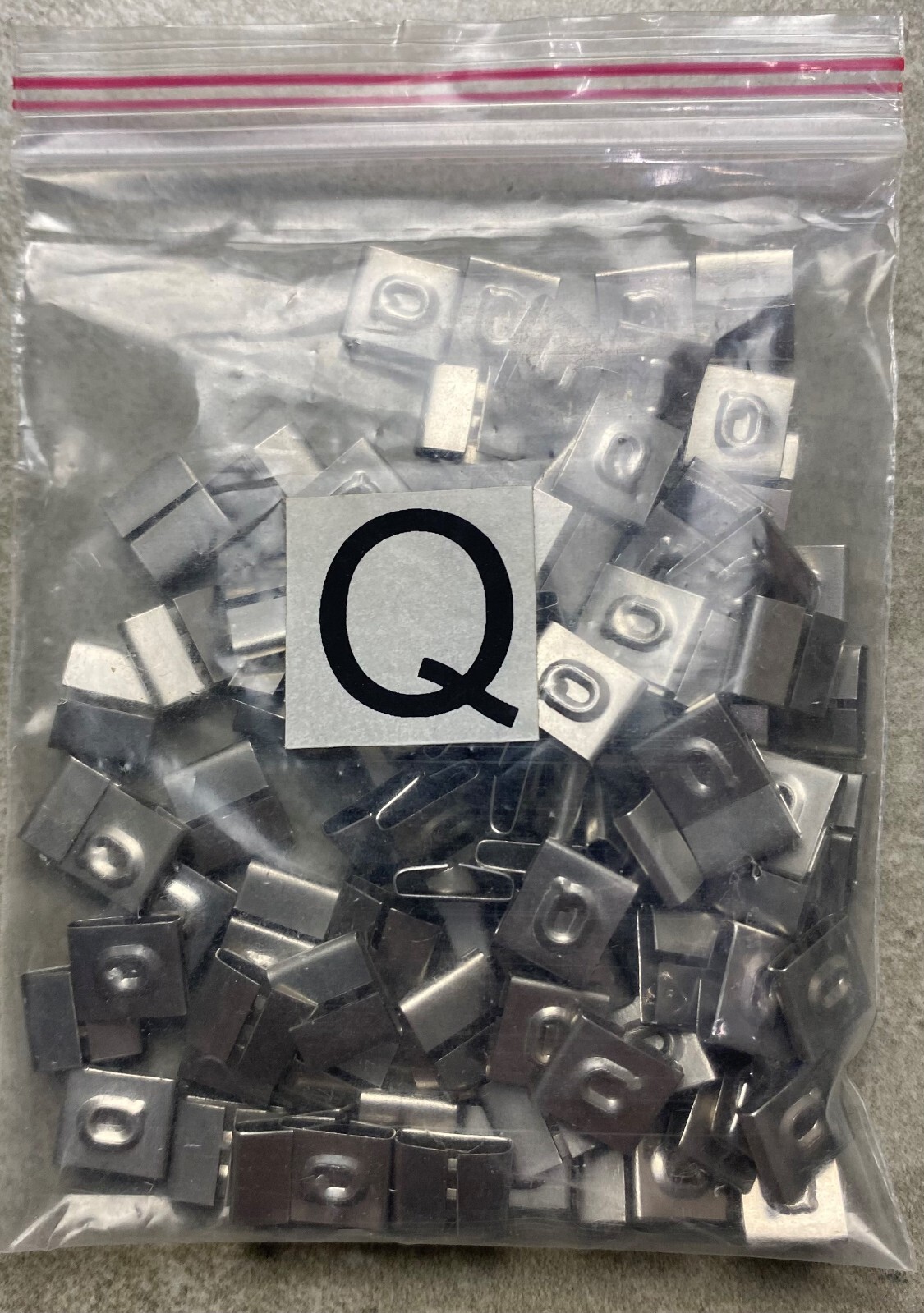 HAYATA ID-Q, Stainless Steel Cable Marker 316SS, Symbol “Q” , 100 Pc’s Pkt