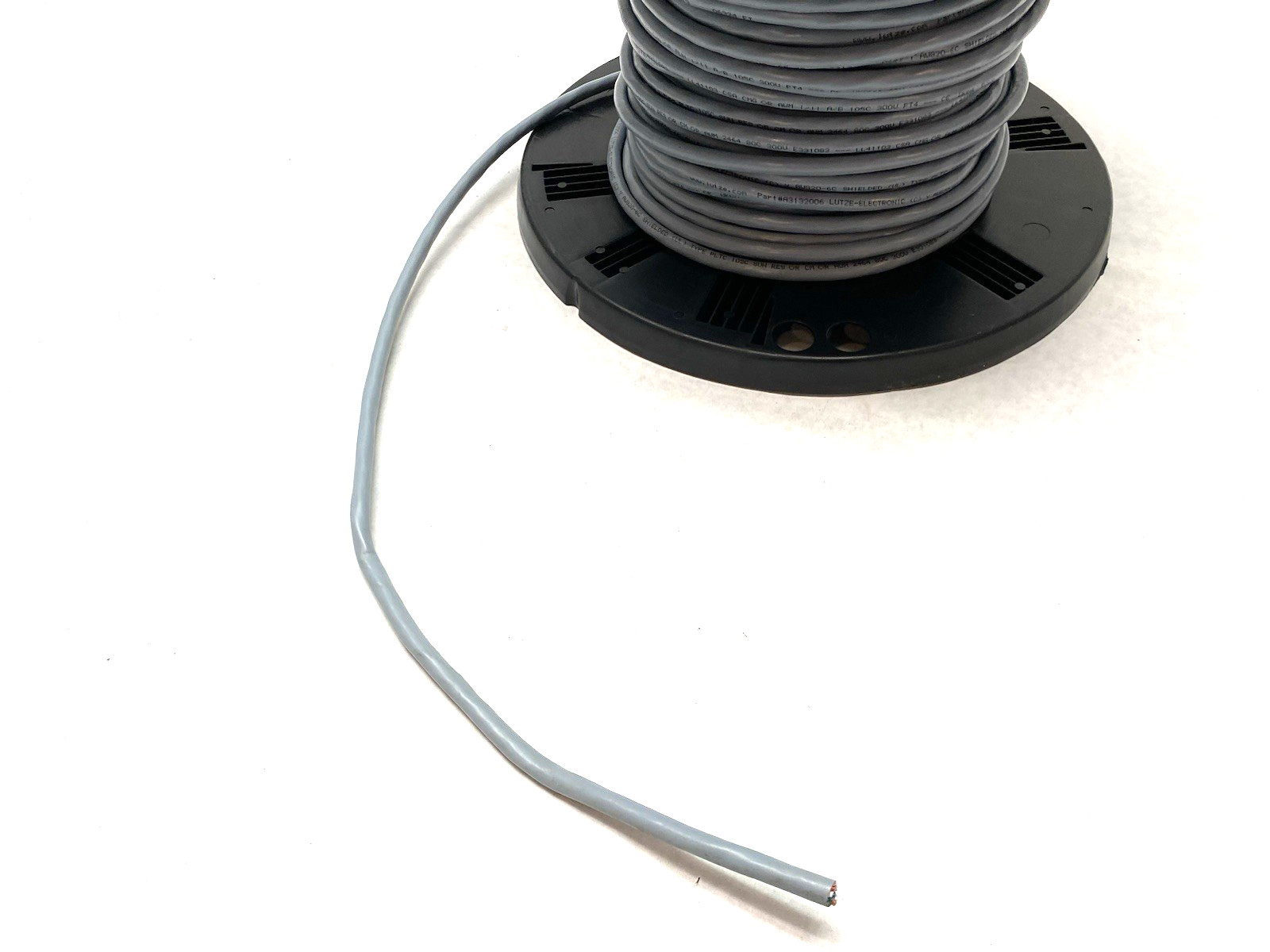 Lutze A3132006 Flexible Electronic Cable (C) PLTC PVC Shielded SOLD IN 10′ UNITS