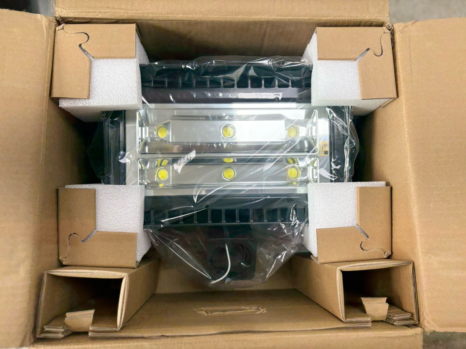 FXLED150SF Floodlight 5000k NEW Rab