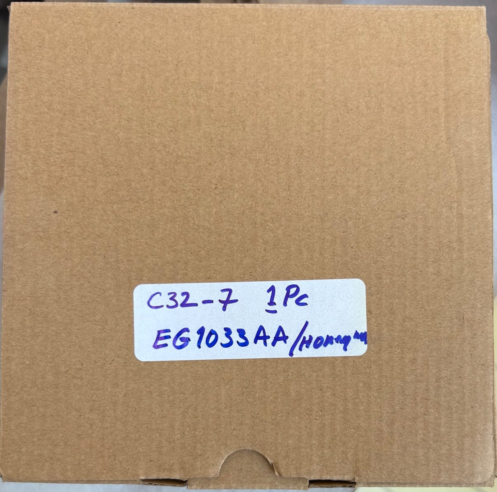 HONEYWELL EG1033AA01 P/N : GE261A1812P02 UV FLAME AMPLIFIER DETECTOR
