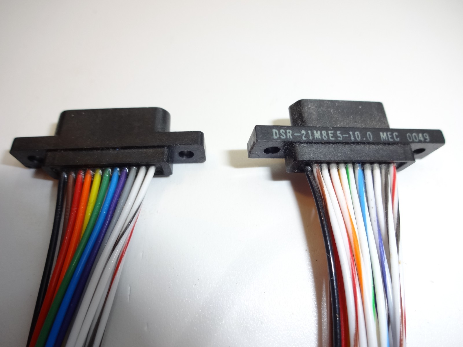 Lot of 50+ new connectors ODU AMP DSR L-Com DB9 SCSI