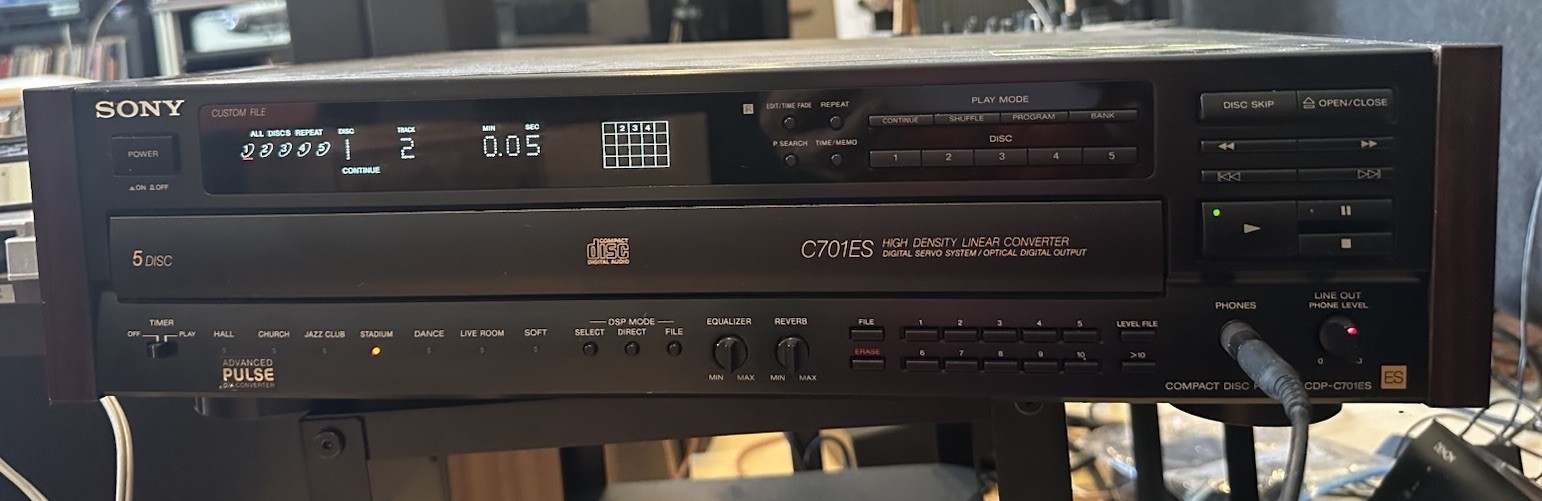 sony c-701es