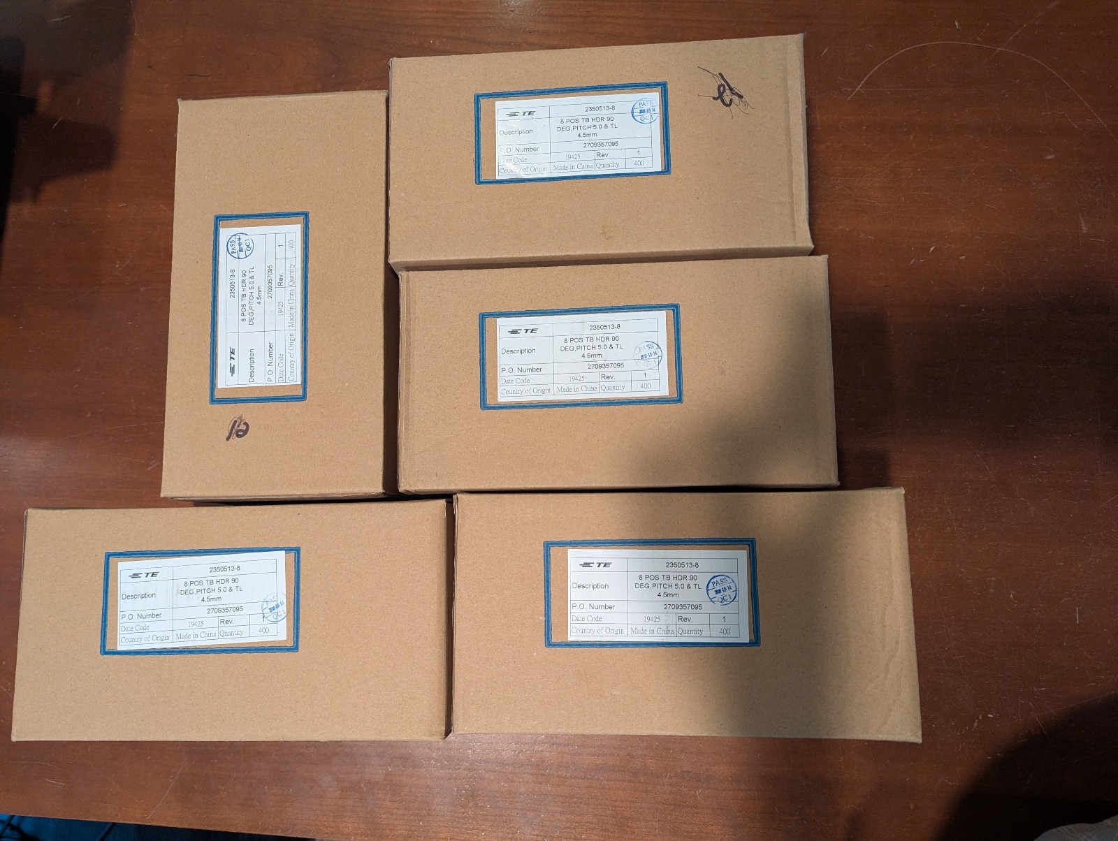 TE CONNECTIVITY 2350513-8 Boxes of 400/ea (New Old Stock [NOS])