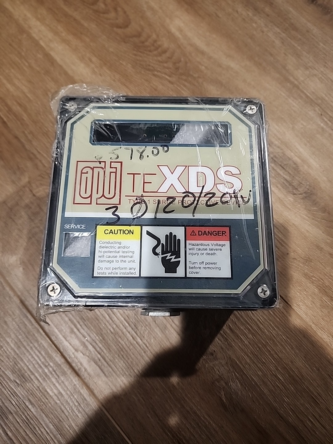 APT TE04XDS204X ADVANCED PROTECTION TECHNOLOGIES TYPE 1 SURGE PROTECTIVE DEVICE