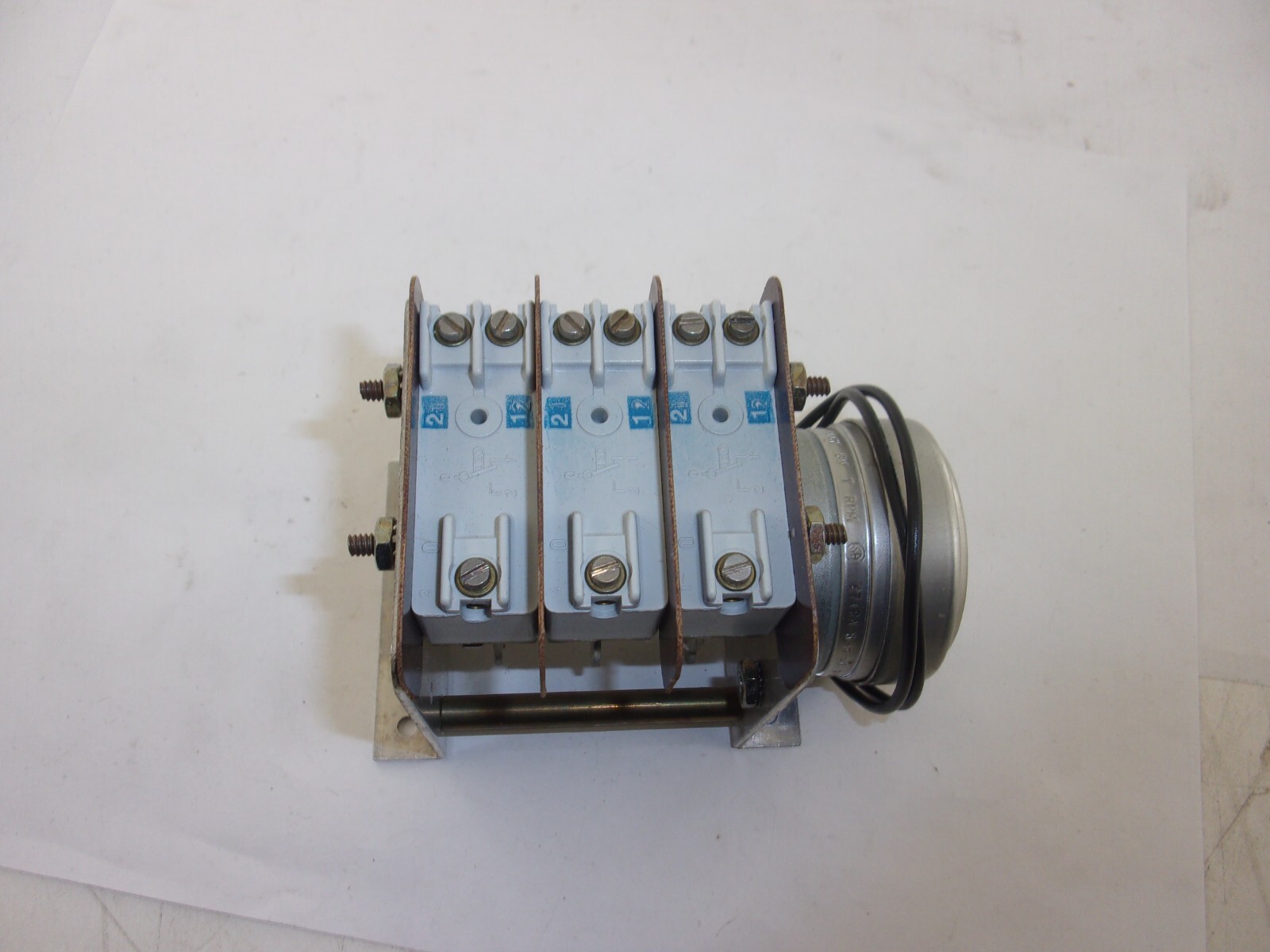 New ~ Warrick MS100 115V Motor Driven Alternator 230V W297