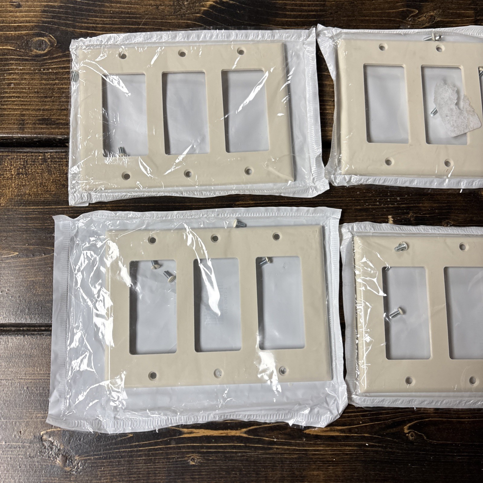 (6) Leviton 80411-T, Light Almond, (3) Decora/GFCI, 3-Gang, Standard Wallplate