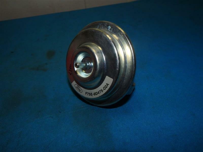 Ford F75E-9D475-D2A F75E9D475D2A EGR Valve New Expedited Shipping
