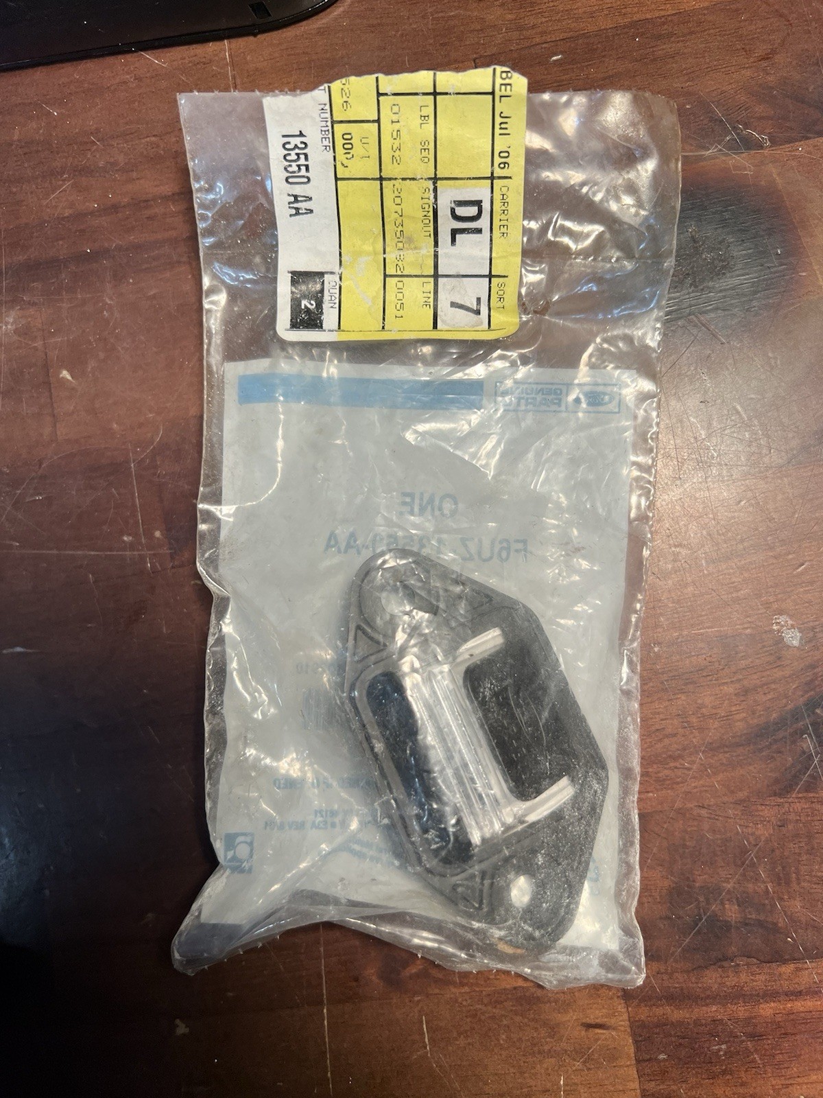 Ford F6UZ-13550-AA F6UZ13550AA License Plate Lamp