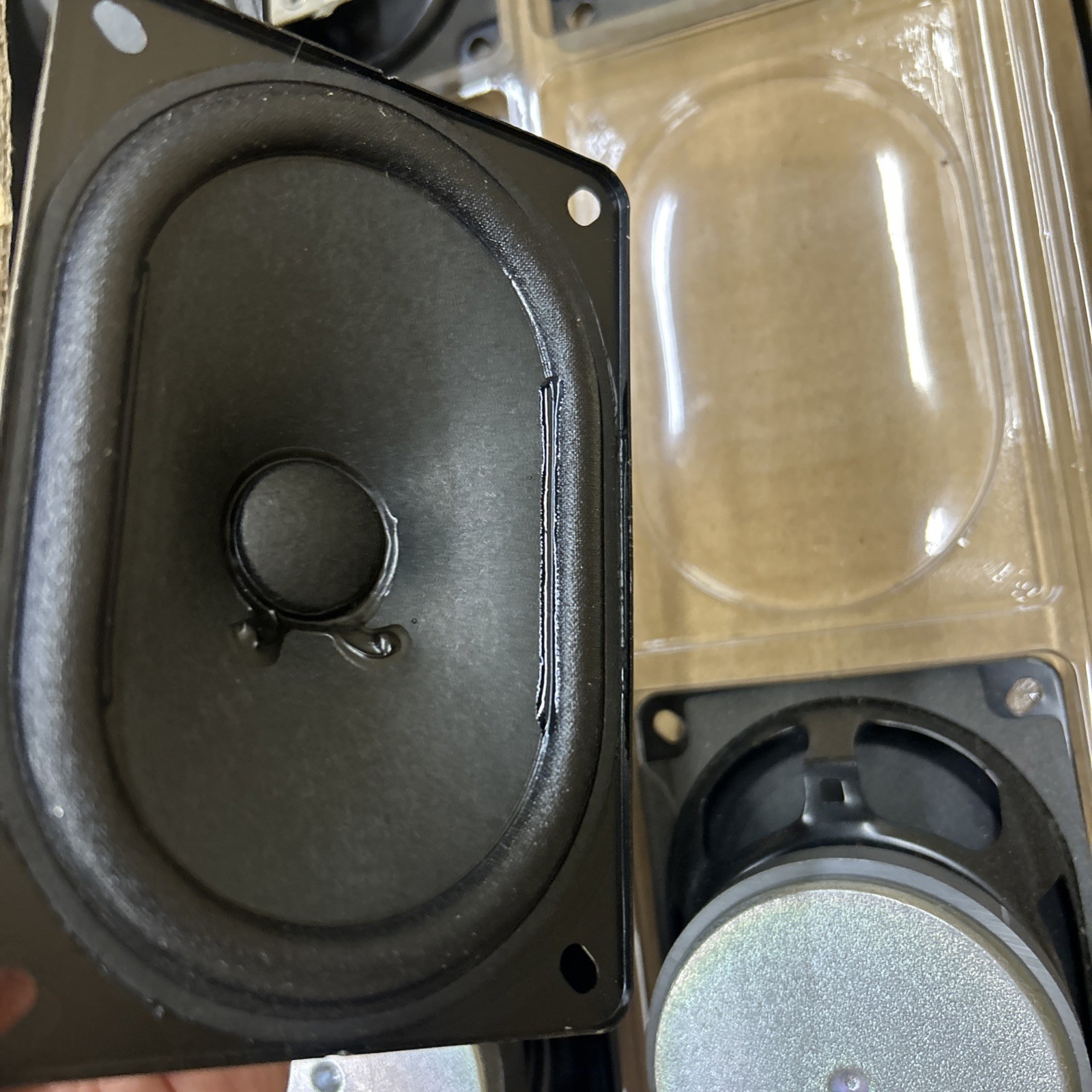 QAS0437-001 -QAS- SPEAKER 8 Ohm, 45W, OVAL 3 x 5, Lot of 13 New Case Plus 1