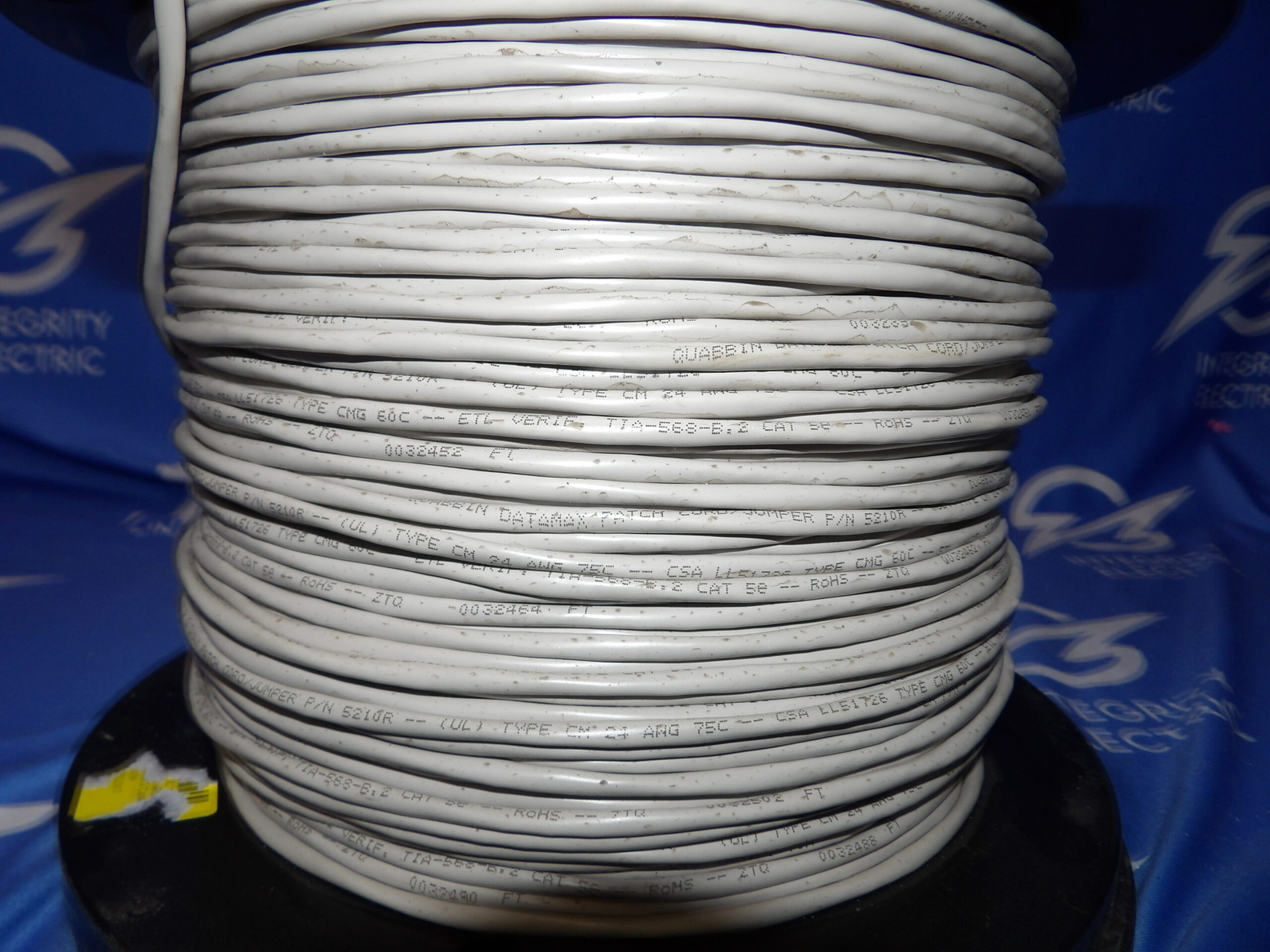 NOS Spool of APPROX. 1000FT Quabbin LL51726 Shielded 2 Conductor 24AWG Cable